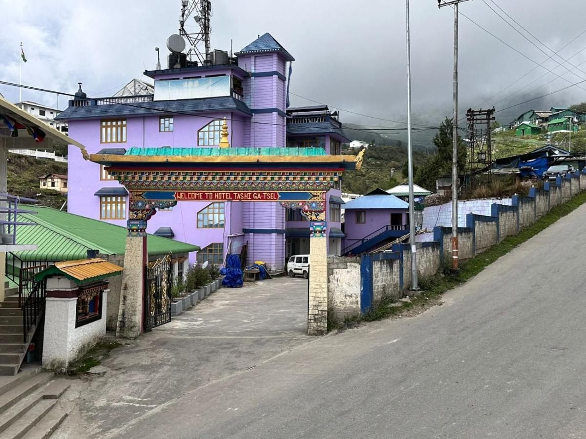 Hotel Tashi Ga Tsel Tawang Exterior photo